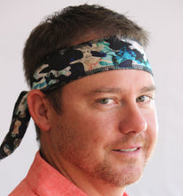 Load image into Gallery viewer, HeadPeace tie band wild on model mens